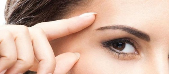 كيف تتخلّصين من انتفاخ العيون؟ كيف تتخلّصين من انتفاخ العيون؟