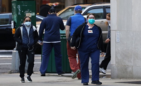 مسؤول أمريكي يحذّر: موجة كورونا أسوأ تنتظرنا الشتاء القادم