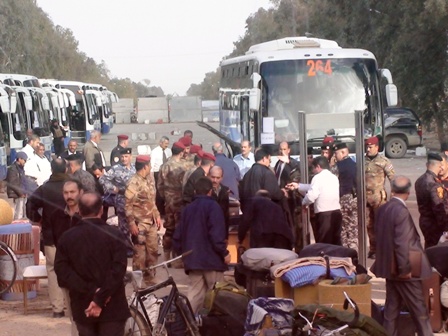 المقاومة الايرانية تدين قمع الحريات عشية الانتخابات وتحمل الولايات المتحدة مسؤولية سلامة سكان ليبرتي واشرف ( نص البيان )