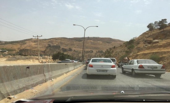 بالصور : انهيار في تحويلة جرش - اربد بالصور : انهيار في تحويلة جرش - اربد