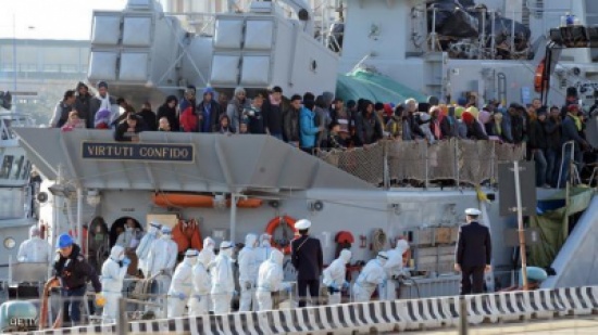 هولاند يدعو لاجتماع أوروبي بشأن "المهاجرين"