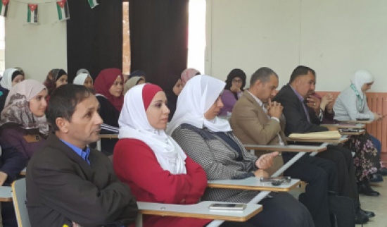 محاضرة في كلية الاميرة عالية في ذكرى ميلاد المغفور له بإذن الله الملك الحسين بن طلال