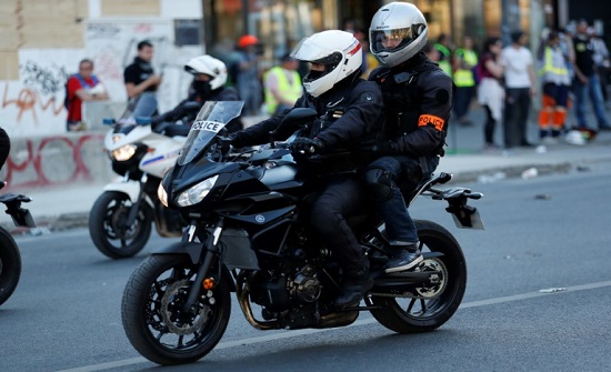 فرنسا تنجو من "هجوم إرهابي كبير".. واعتقال متورطين