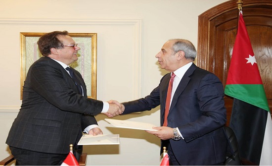 الخارجية توقع اتفاقية لاستضافة مركز بحوث كندي