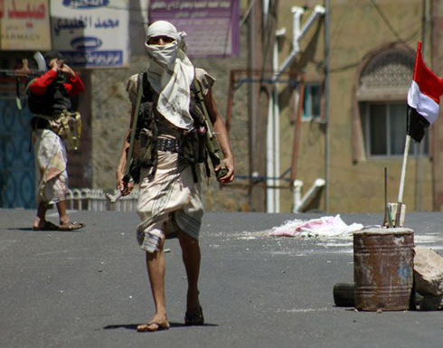 تجدد الاشتباكات في تعز .. وقصف حوثي عشوائي لمنازل المدنيين تجدد الاشتباكات في تعز .. وقصف حوثي عشوائي لمنازل المدنيين