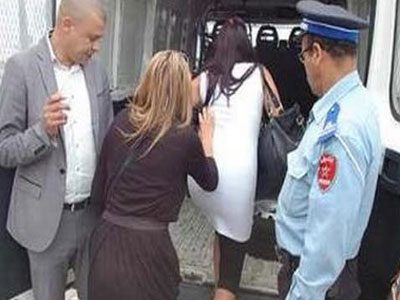 شبكة مغربية تبدأ بـ”زوجتك نفسي” وتنتهي بممارسات “غريبة” شبكة مغربية تبدأ بـ”زوجتك نفسي” وتنتهي بممارسات “غريبة”