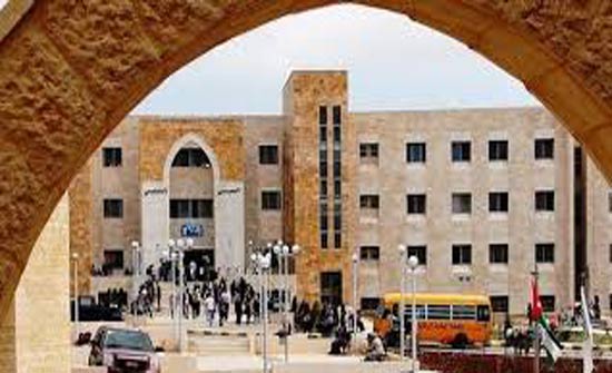 اصبوحة شعرية في جامعة عجلون الوطنية اصبوحة شعرية في جامعة عجلون الوطنية