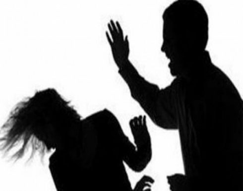 ضرب زوجته حتى الموت بسبب رفضها معاشرته ضرب زوجته حتى الموت بسبب رفضها معاشرته