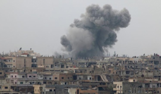 قصف بحلب وحماة وتنظيم الدولة يهاجم بدير الزور قصف بحلب وحماة وتنظيم الدولة يهاجم بدير الزور