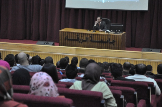 محاضرة بذكرى معركة الكرامة في جامعة الزرقاء محاضرة بذكرى معركة الكرامة في جامعة الزرقاء