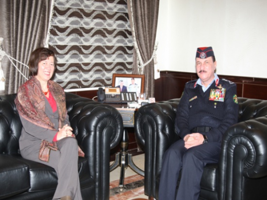 الطوالبة يلتقي سفيرة الاتحاد الأوروبي في الأردن