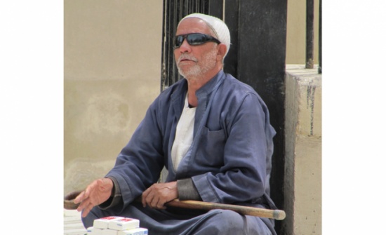 ضرير سبعيني يفشل في الاحتيال على بنك في عجلون