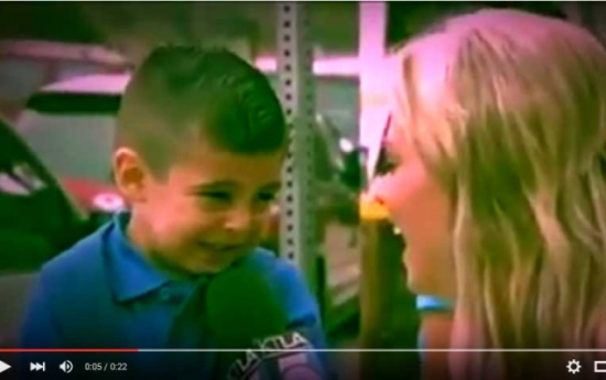 فيديو مؤلم .. هل تشتاق الى امك