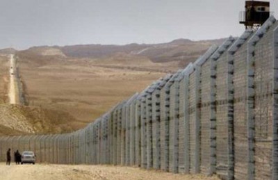 مجلس ثوار ليبيا يحذر تونس من الاستمرار في بناء الجدار الحدودي مجلس ثوار ليبيا يحذر تونس من الاستمرار في بناء الجدار الحدودي