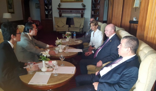 الفايز يؤكد متانة علاقات الصداقة والتعاون المشترك بين الاردن واليابان