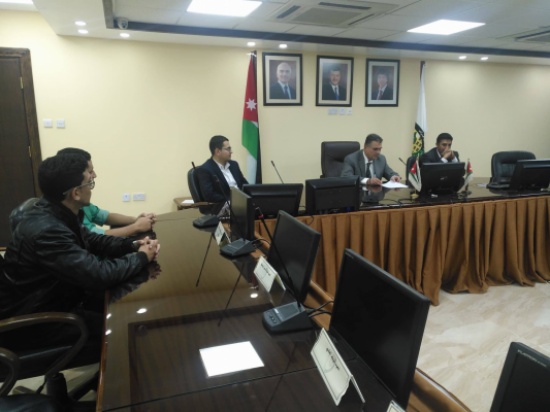 رئيس جامعة البلقاء التطبيقية يلتقي الطلبة المشاركين في مسابقة هوواي العالمية