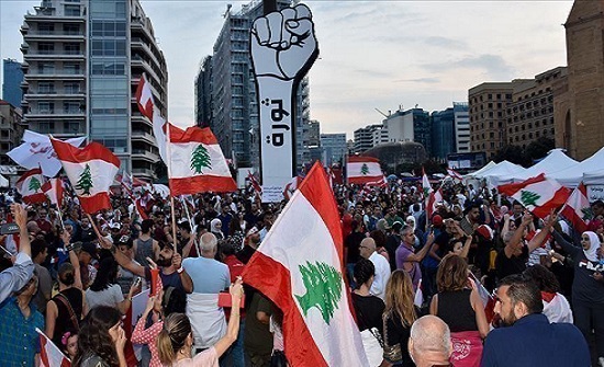 قتيل و20 جريحا بمواجهات بين محتجين والجيش اللبناني في طرابلس قتيل و20 جريحا بمواجهات بين محتجين والجيش اللبناني في طرابلس