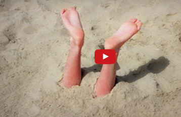 بالفيديو  : أغرب 10 حالات الموت فى العالم