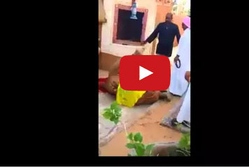 مشجع نصراوي ينحر ناقة احتفالاً بفوز سيدني على الهلال !!