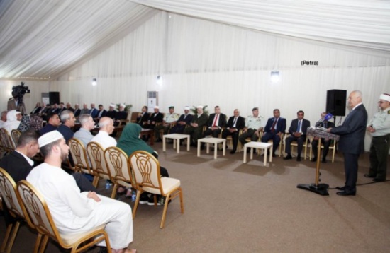 العيسوي يودع قافلة حجاج المكرمة الملكية