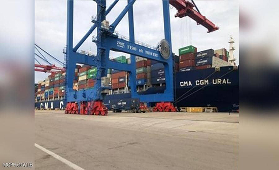 بعد "جدل كورونا".. الباخرة الصينية ترسو في بيروت