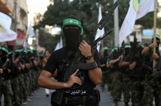 القسام يفتح التجنيد أمام شباب قطاع غزة