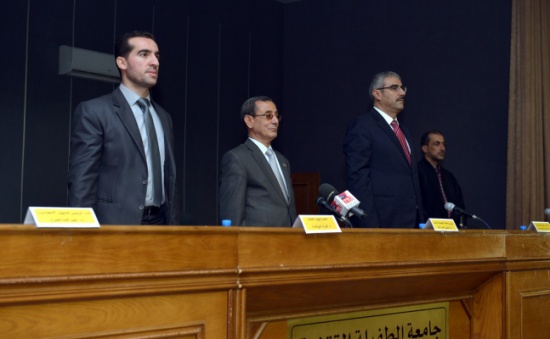 رئيس جامعة الطفيلة التقنية يلتقي الطلبة الجدد رئيس جامعة الطفيلة التقنية يلتقي الطلبة الجدد