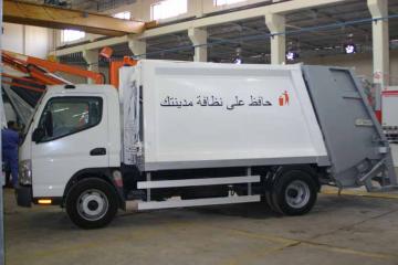 تزويد مناطق الأمانة بطاحنات وكابسات جديدة لتعزيز اعمال النظافة تزويد مناطق الأمانة بطاحنات وكابسات جديدة لتعزيز اعمال النظافة