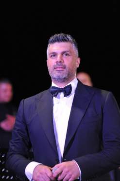 فارس كرم يشعل اجواء بيروت في عيد الفطر