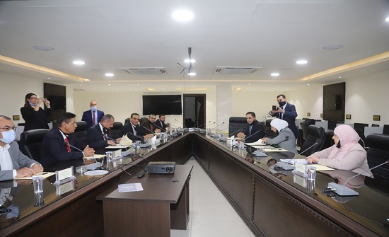 وزارة الداخلية ووحدة مكافحة غسل الأموال توقعان مذكرة تفاهم