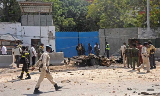 14 قتيلاً على الاقل بانفجار سيارة مفخخة في مقديشو