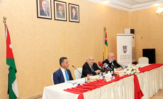 المعشر : مشروع قانون الضريبة بداية لنهج اقتصادي جديد المعشر : مشروع قانون الضريبة بداية لنهج اقتصادي جديد