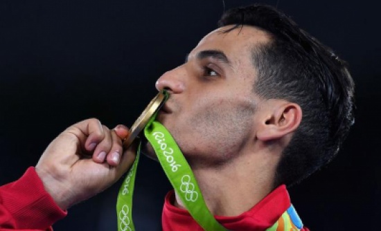 أبو غوش يفوز بجائزة أفضل لاعب تايكواندو في العالم