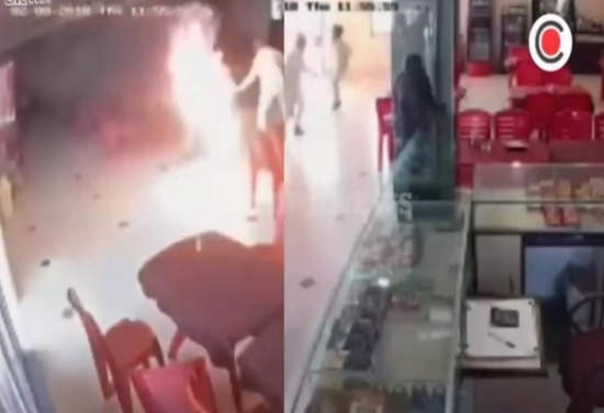 بالفيديو ..رجل ينفذ أغرب انتقام من فتاة شهدت ضده بالمحكمة بالفيديو ..رجل ينفذ أغرب انتقام من فتاة شهدت ضده بالمحكمة