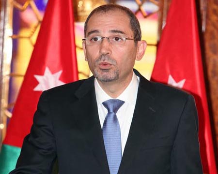 وزير الخارجية يرحب بفكرة شاب ويعد بدراستها وزير الخارجية يرحب بفكرة شاب ويعد بدراستها