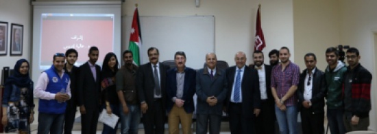 طلبة "اعلام الشرق الأوسط"يناقشون مشاريع تخرجهم