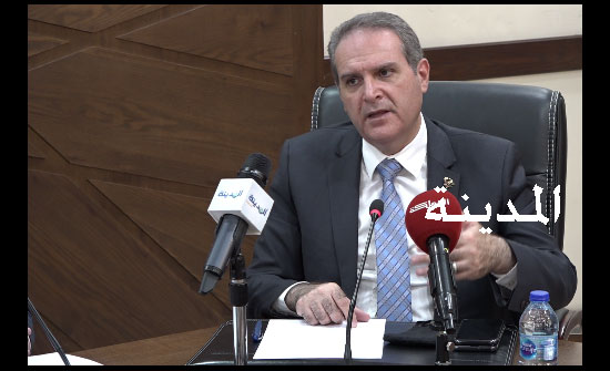 الهواري: بحث إعطاء الجرعة الثالثة لجميع الفئات قريباً الهواري: بحث إعطاء الجرعة الثالثة لجميع الفئات قريباً