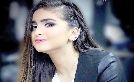 بالفيديو: والدة حلا الترك تحتفل بعيدها برسالة من القلب... هذا ما قالته لها بالفيديو: والدة حلا الترك تحتفل بعيدها برسالة من القلب... هذا ما قالته لها