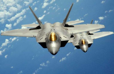 واشنطن تستعد لنشر مقاتلات اف-22 فائقة التطور في اوروبا