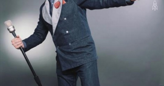 كيف تحول الجينز من "تمرد" مبتذل إلى موضة راقية؟