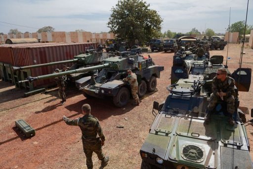 الجنود الماليون والفرنسيون يستعيدون مدينة ديابالي من الاسلاميين