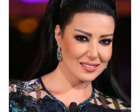 سمية الخشاب: الأنوثة "حركات" والمذيعة تطلب منها "علميني الله يكرمك".. فماذا قصدت بالحركات؟؟ سمية الخشاب: الأنوثة "حركات" والمذيعة تطلب منها "علميني الله يكرمك".. فماذا قصدت بالحركات؟؟