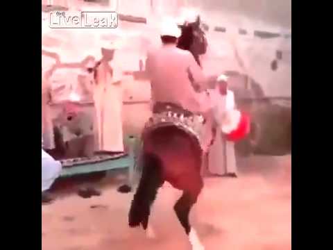 بالفيديو.. زفة تنتهي بـ"مصيبة"! بالفيديو.. زفة تنتهي بـ"مصيبة"!