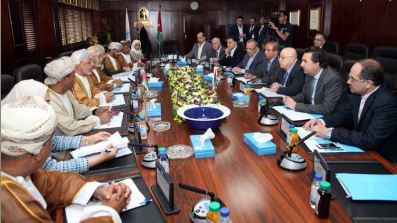 بحث تعزيز التعاون الاقتصادي بين الاردن وسلطنة عمان