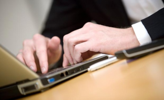 مديرية عمل عمان الثانية تصدر 300 تصريح عمل يوميا