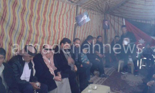 بيت عزاء للشهيد الكساسبة ببلدة الرشادية بيت عزاء للشهيد الكساسبة ببلدة الرشادية