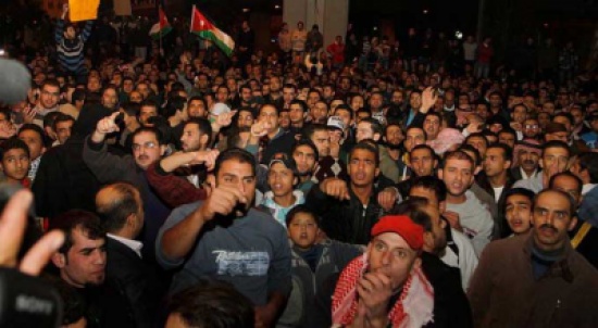 2013 : 743 احتجاجاً عمالياً 2013 : 743 احتجاجاً عمالياً