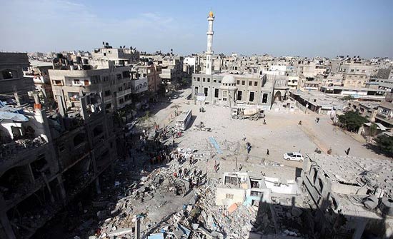 إسرائيل تسحب تصاريح سفر 3 آلاف تاجر من قطاع غزة إسرائيل تسحب تصاريح سفر 3 آلاف تاجر من قطاع غزة