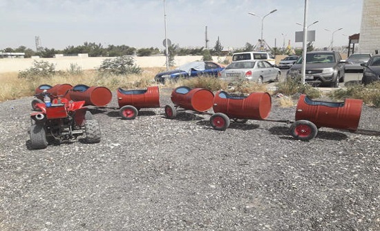ضبط دراجة مجهولة تجر براميل في الرصيفة ضبط دراجة مجهولة تجر براميل في الرصيفة