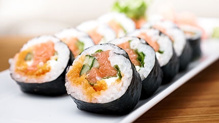 "السوشي" خطر على الأطفال والحوامل وكبار السن